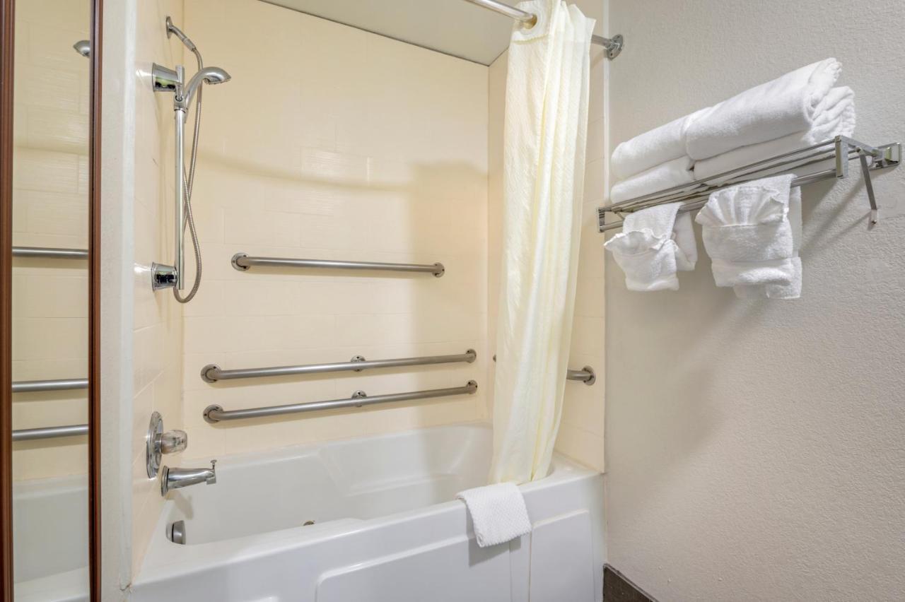 Double Room Two Double Beds Accessible or Non-Smoking