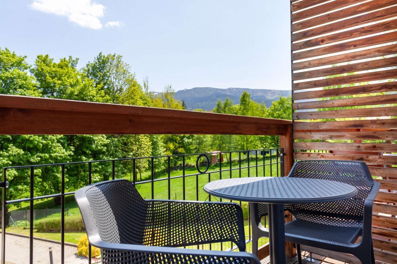 Studio Mountain View