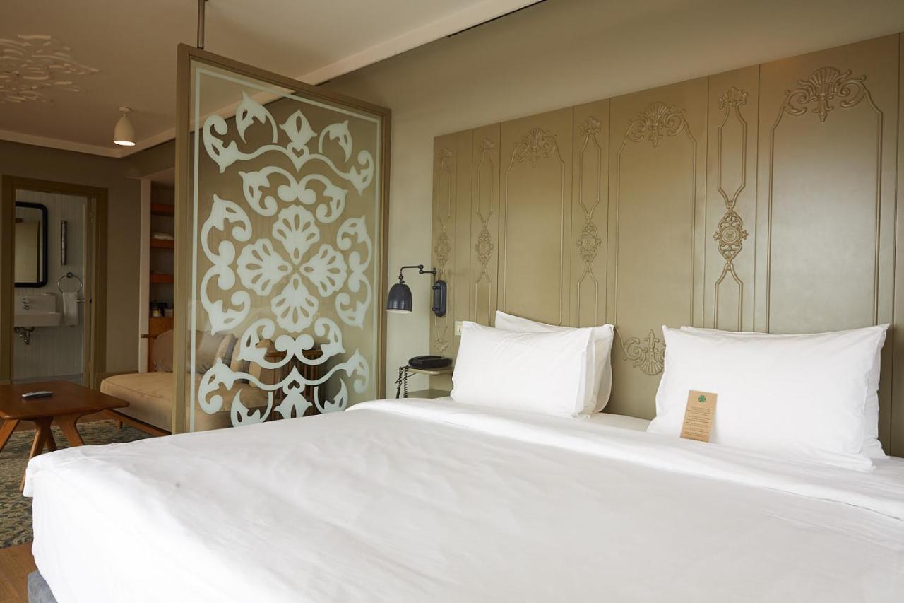 Suite Spa Bath