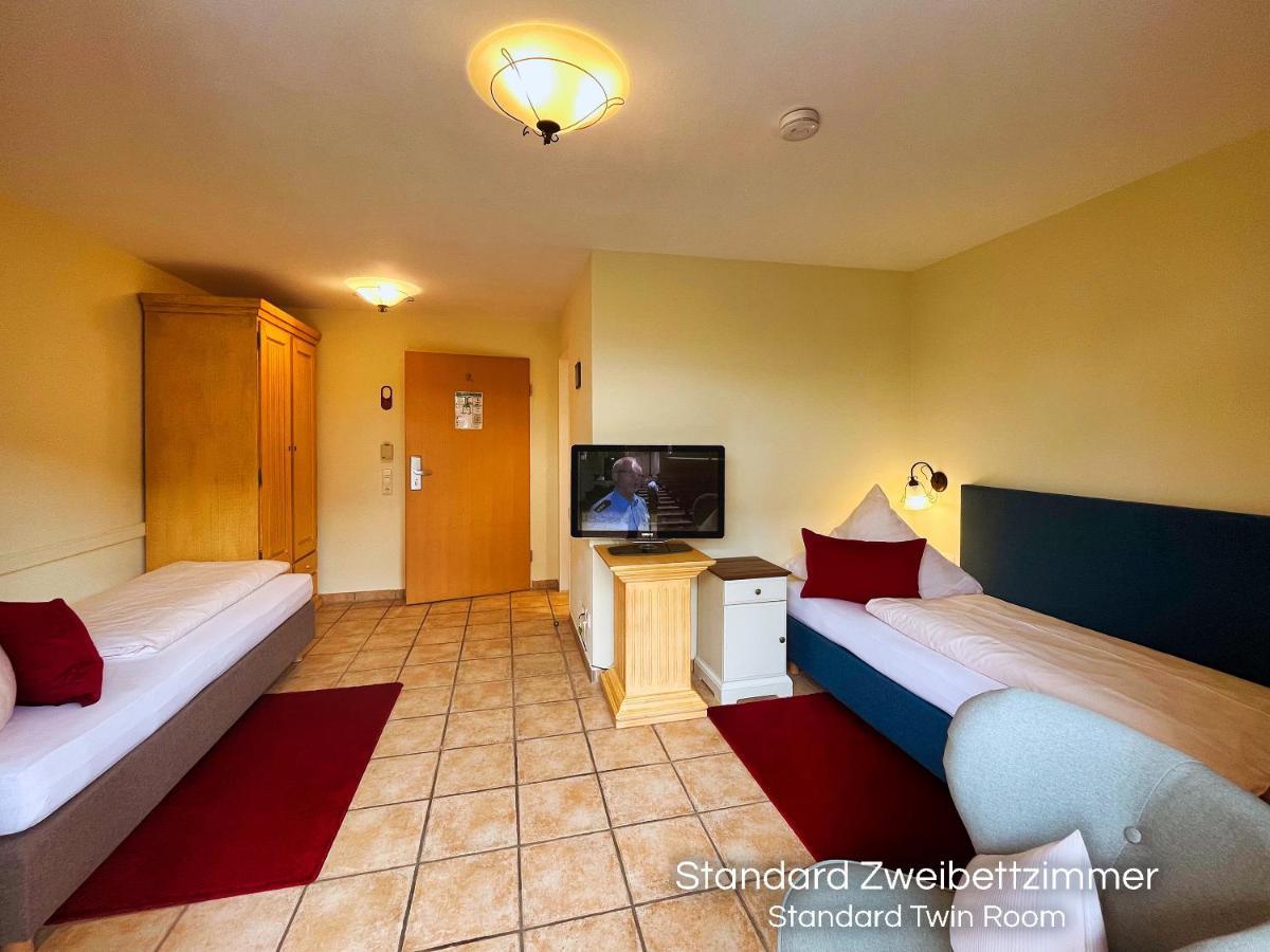 Standard Twin Room,1417962843:JPEG
