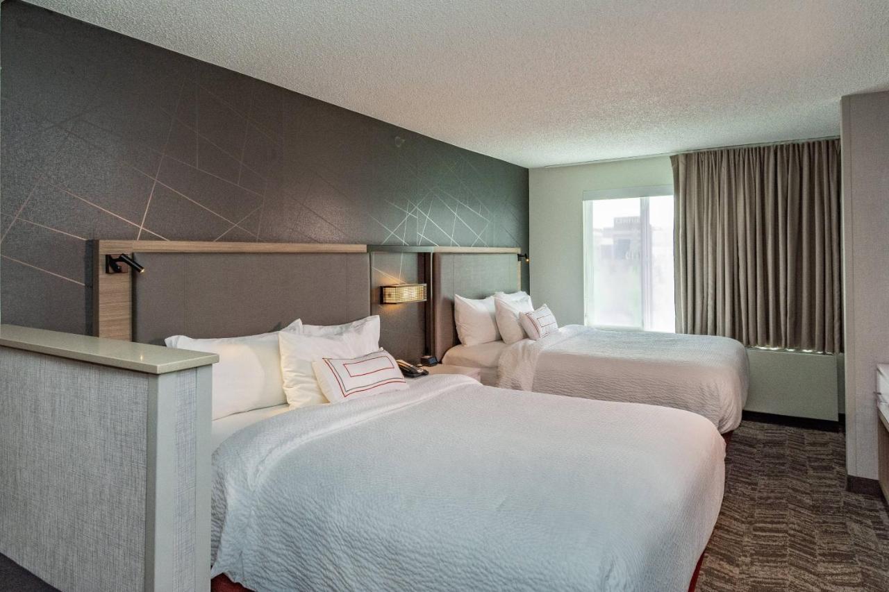 Suite with 2 Queen Beds and Sofa Bed