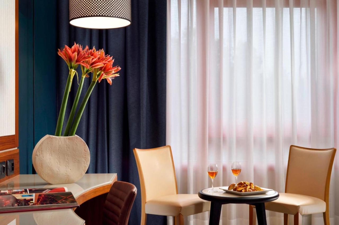 Classic King Room,1710041625:JPEG