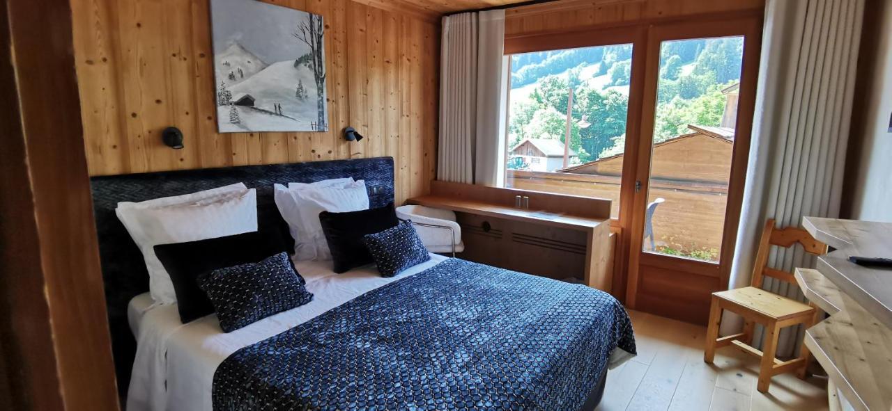 Double or Twin Room Shower