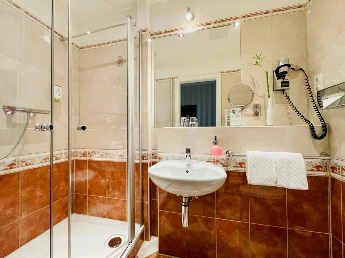 Standard Double Room Street View