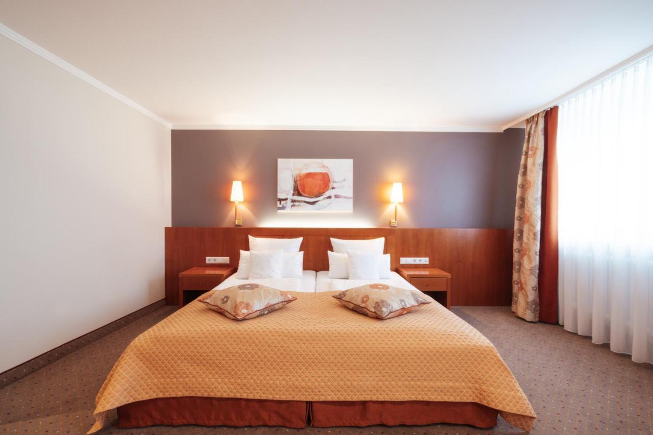 Double Room Lake View