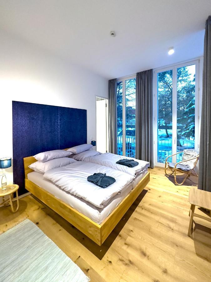 Duplex Apartment with Terrace - Salmon