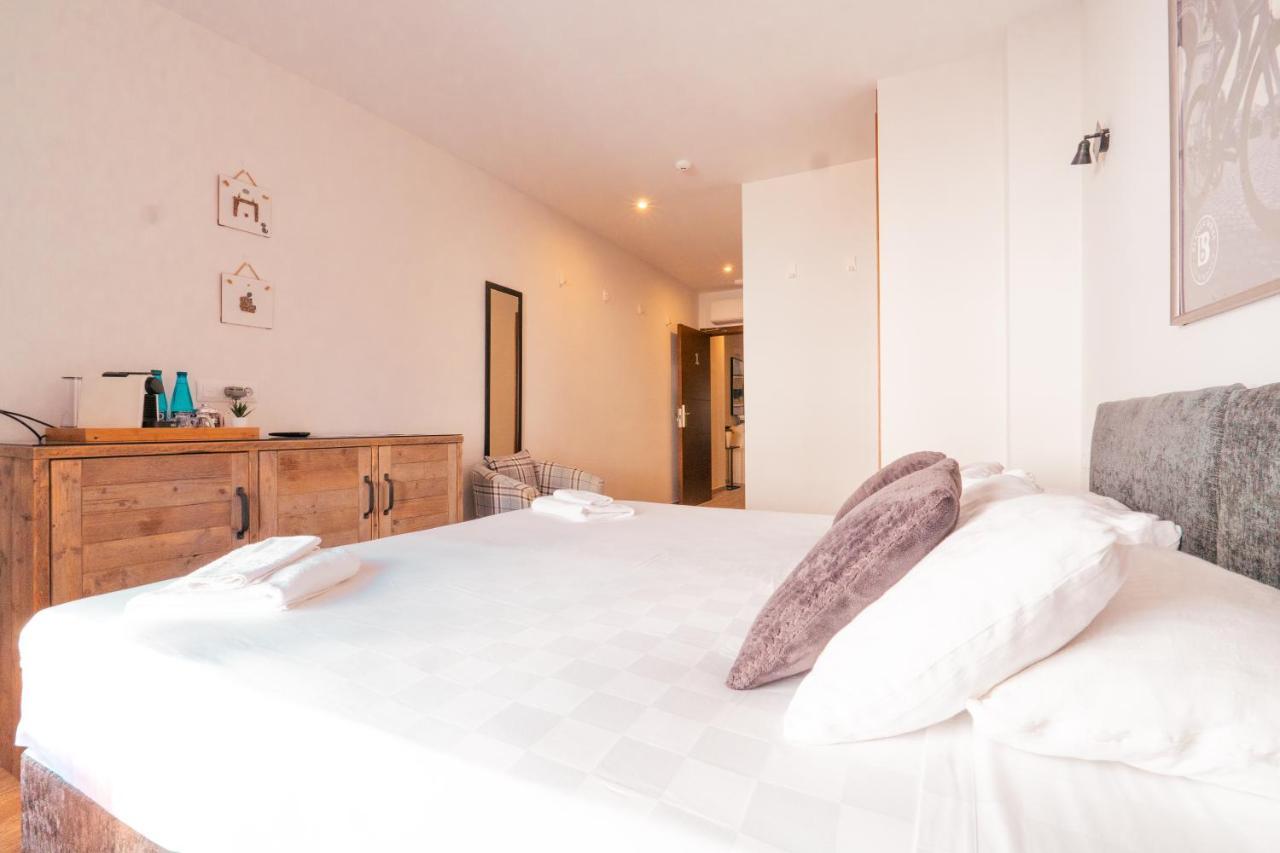 Deluxe Double or Twin Room Balcony