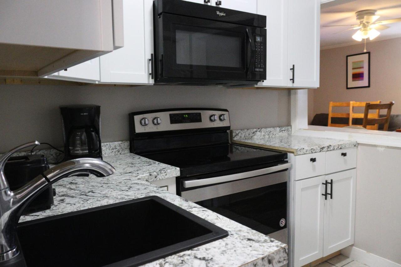 North Bldg Three Bedroom Apartment