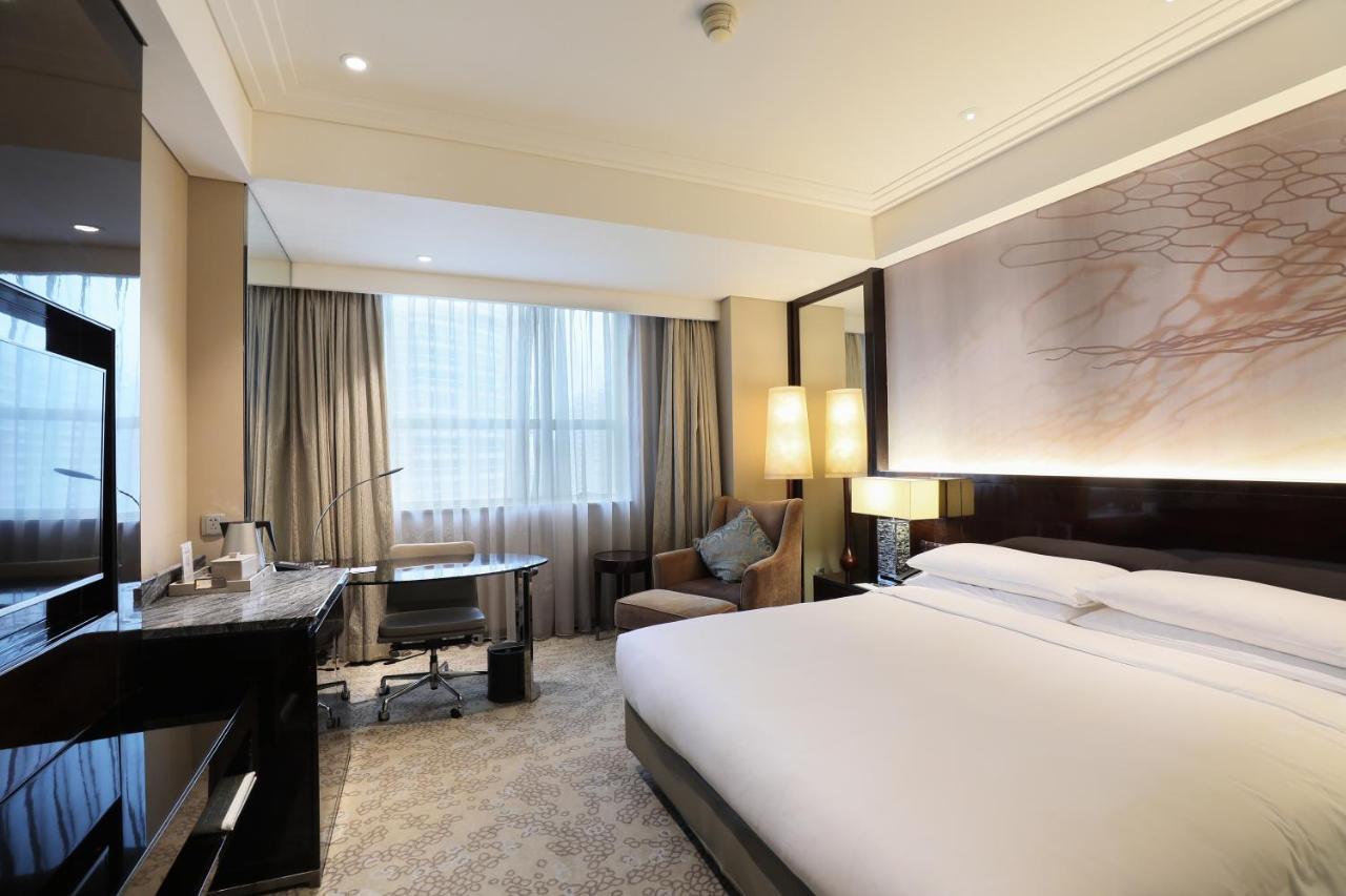 Deluxe Room Guest room 1 King