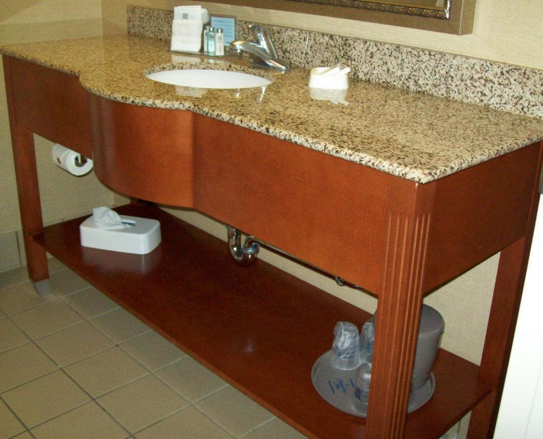 King Room with Spa Bath