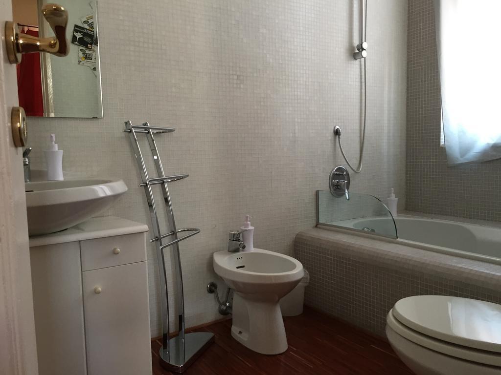Double or Twin Room Private Bathroom
