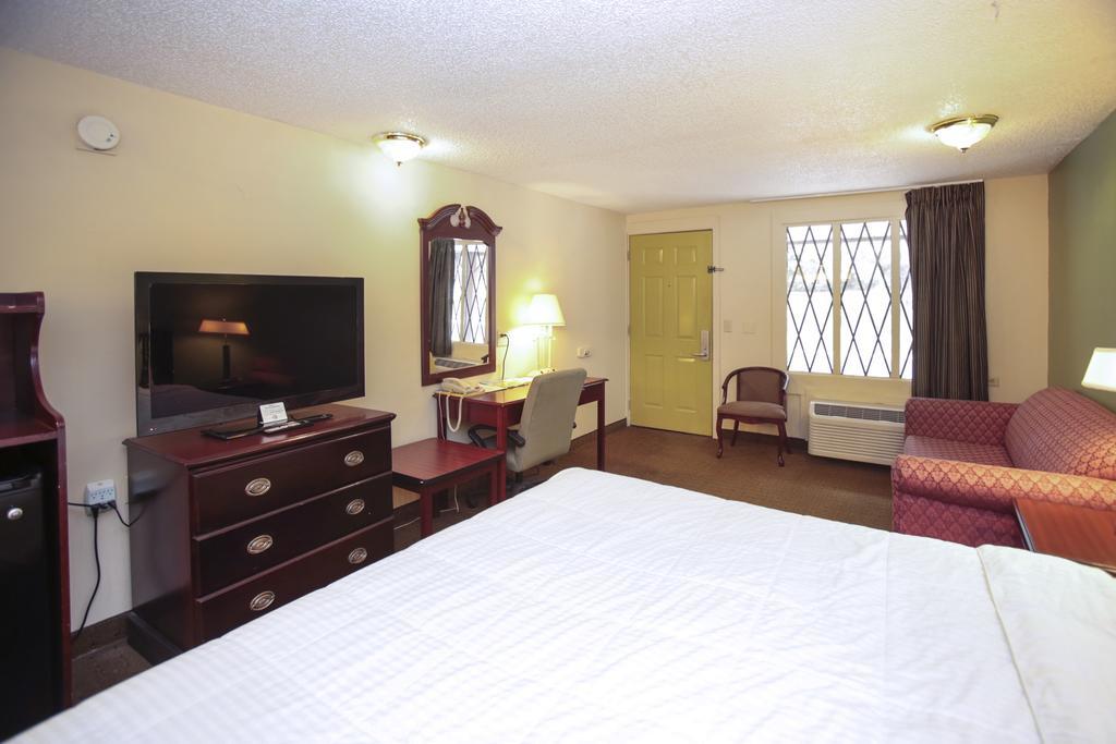 King Room Non-Smoking