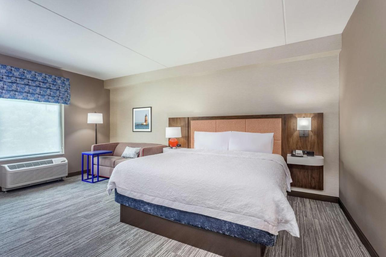 King Room with Sofa Bed,1557370615:JPEG
