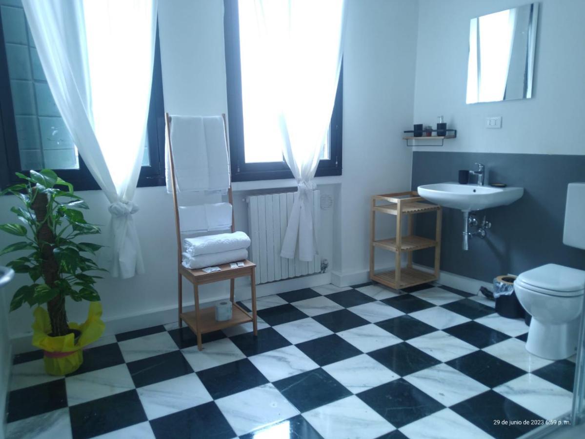 Double Room Private External Bathroom