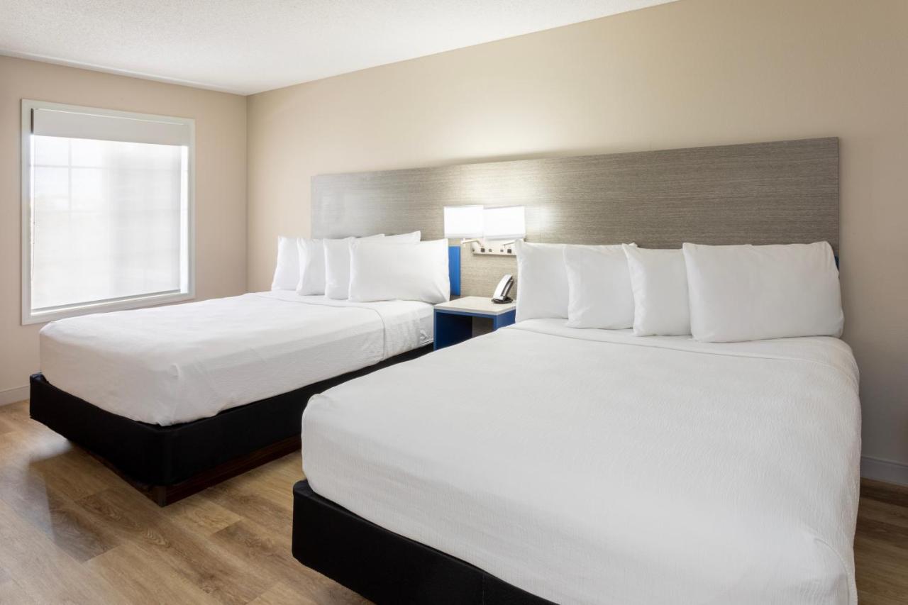 Queen Suite,1555365496:JPEG