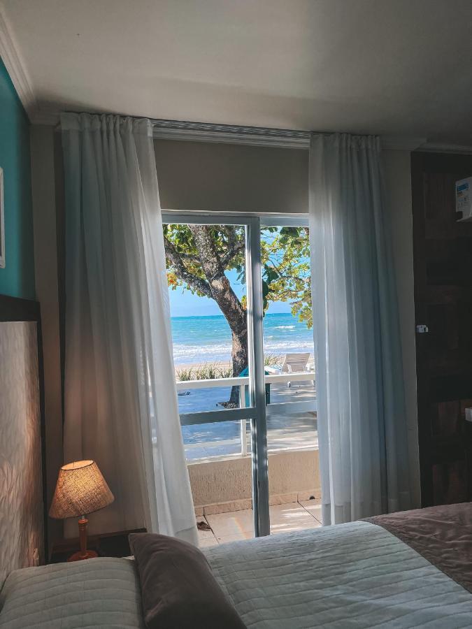 Quarto Triplo Deluxe com Vista do Mar