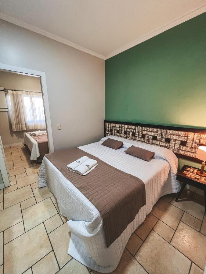 Quarto Família