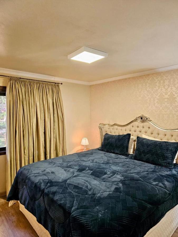Deluxe Suite Spa Bath