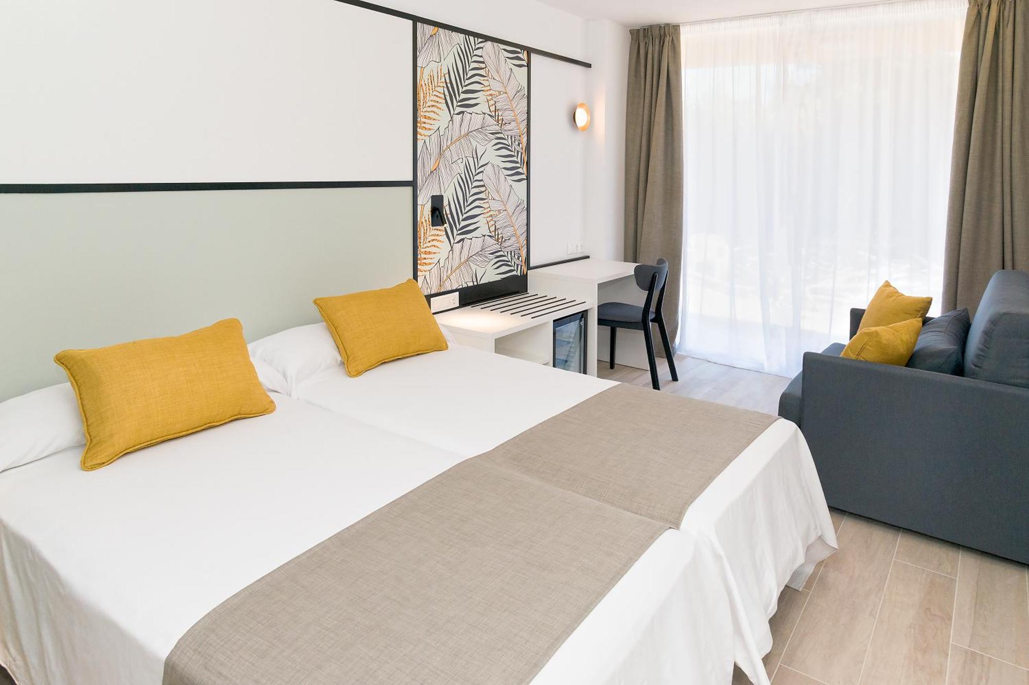 Double Room Terrace