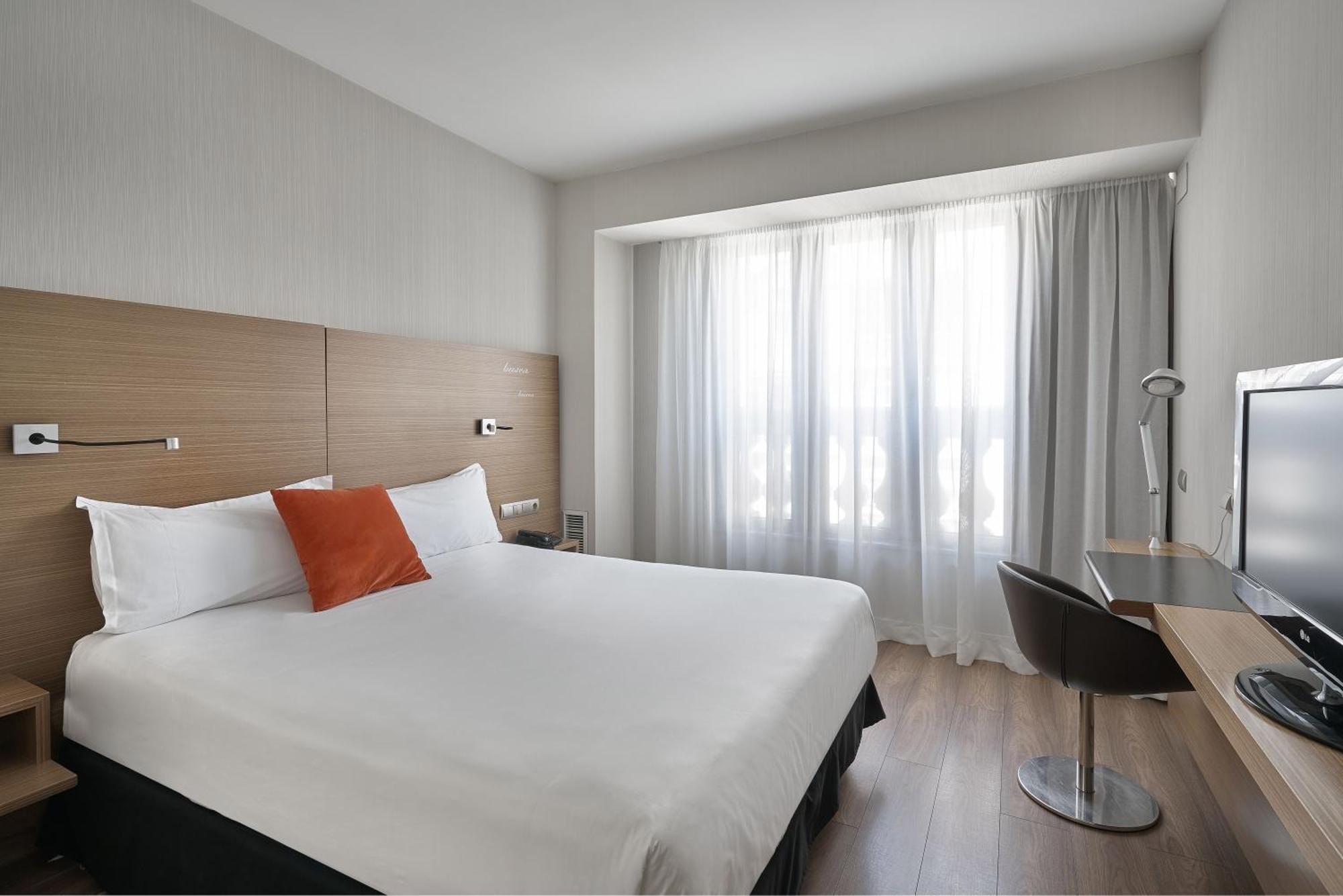 Vincci Room