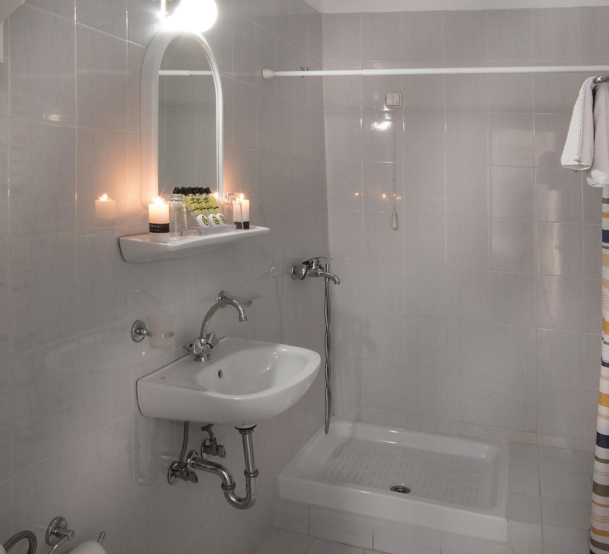 Interior Economy Double Room No View