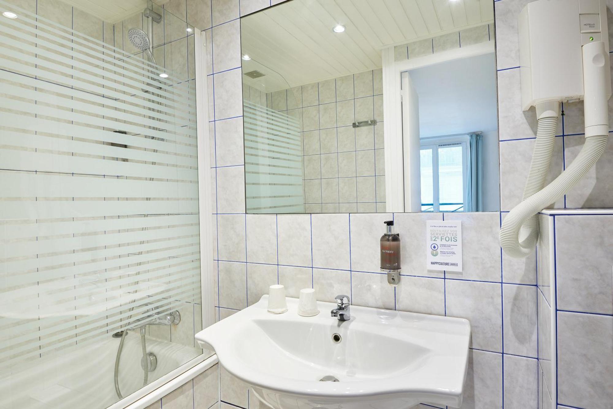 Quarto Twin Clube