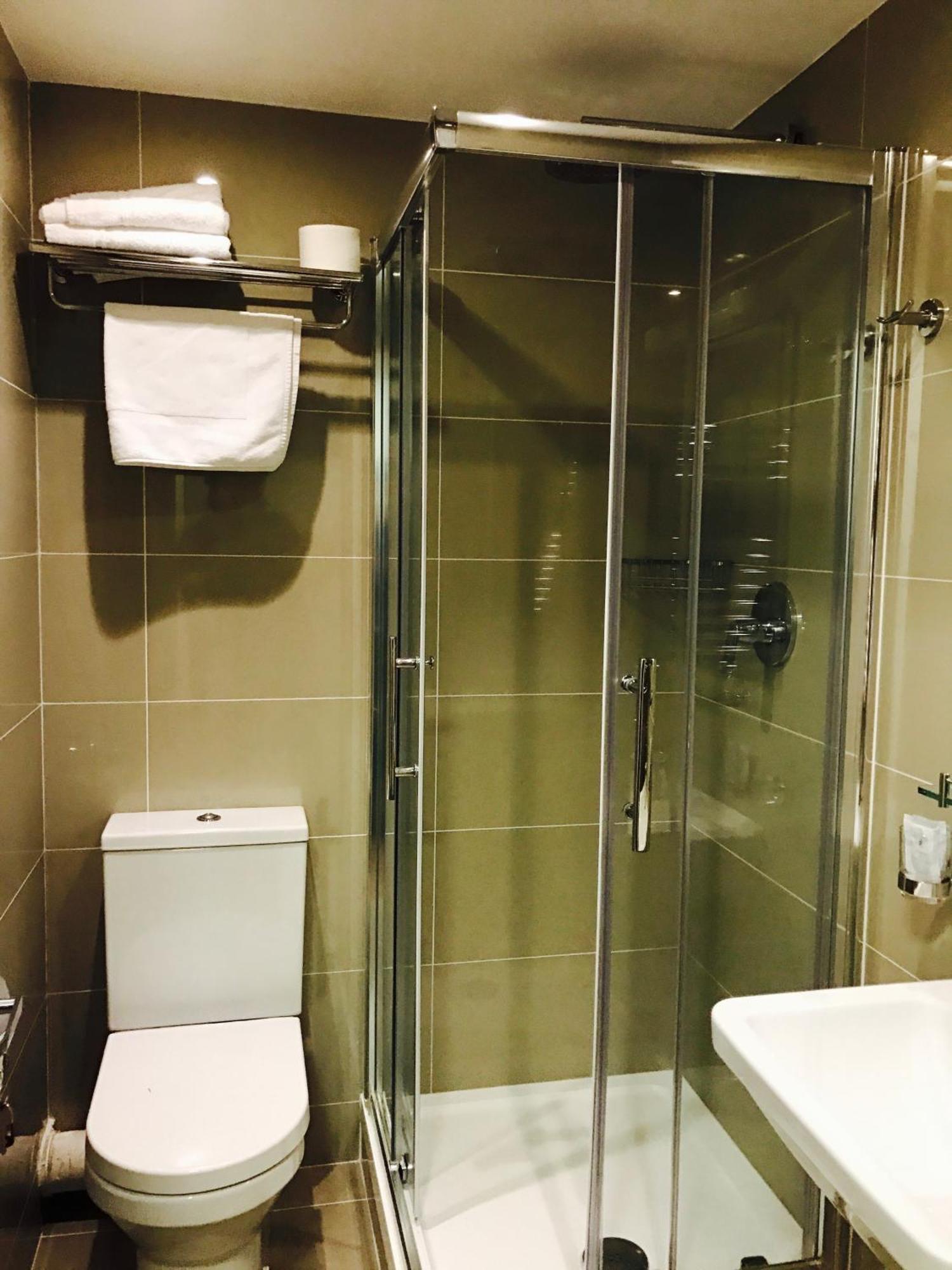 Economy Single Room Separate Private Bathroom