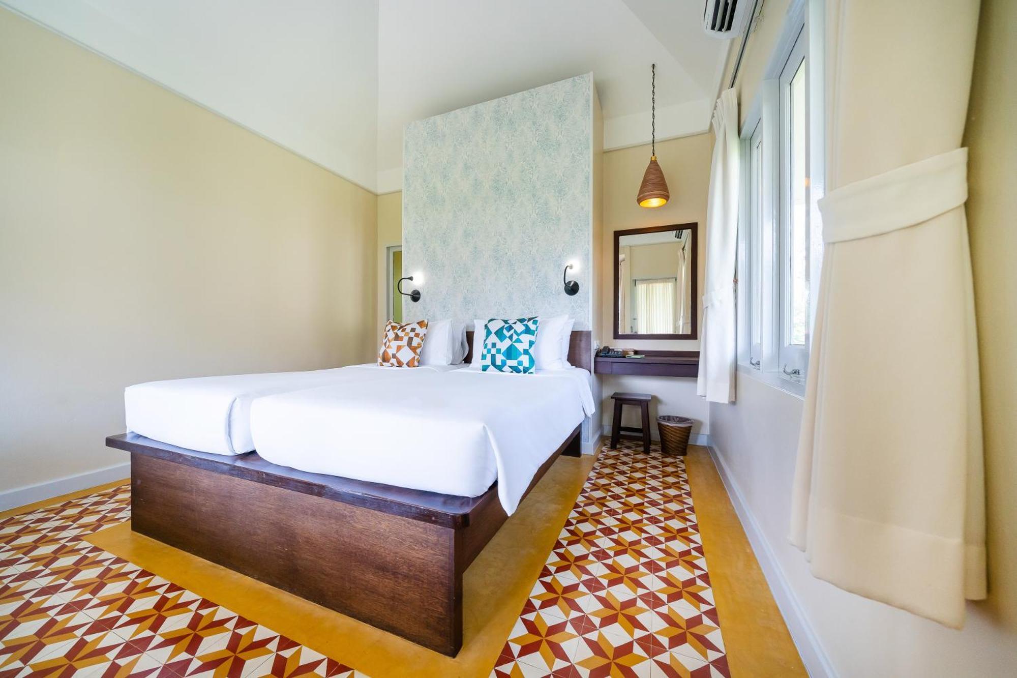 Deluxe Room Double or Twin