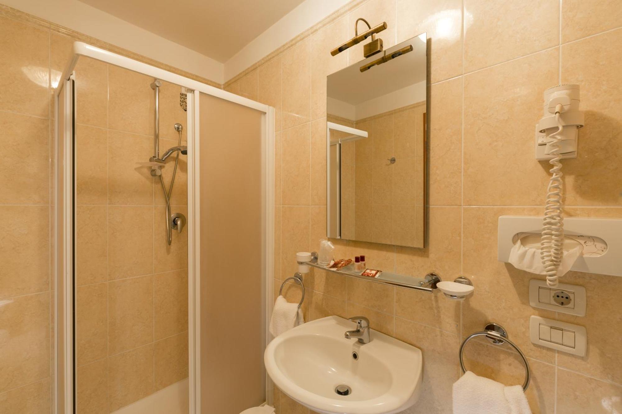 Junior Suite Canal View