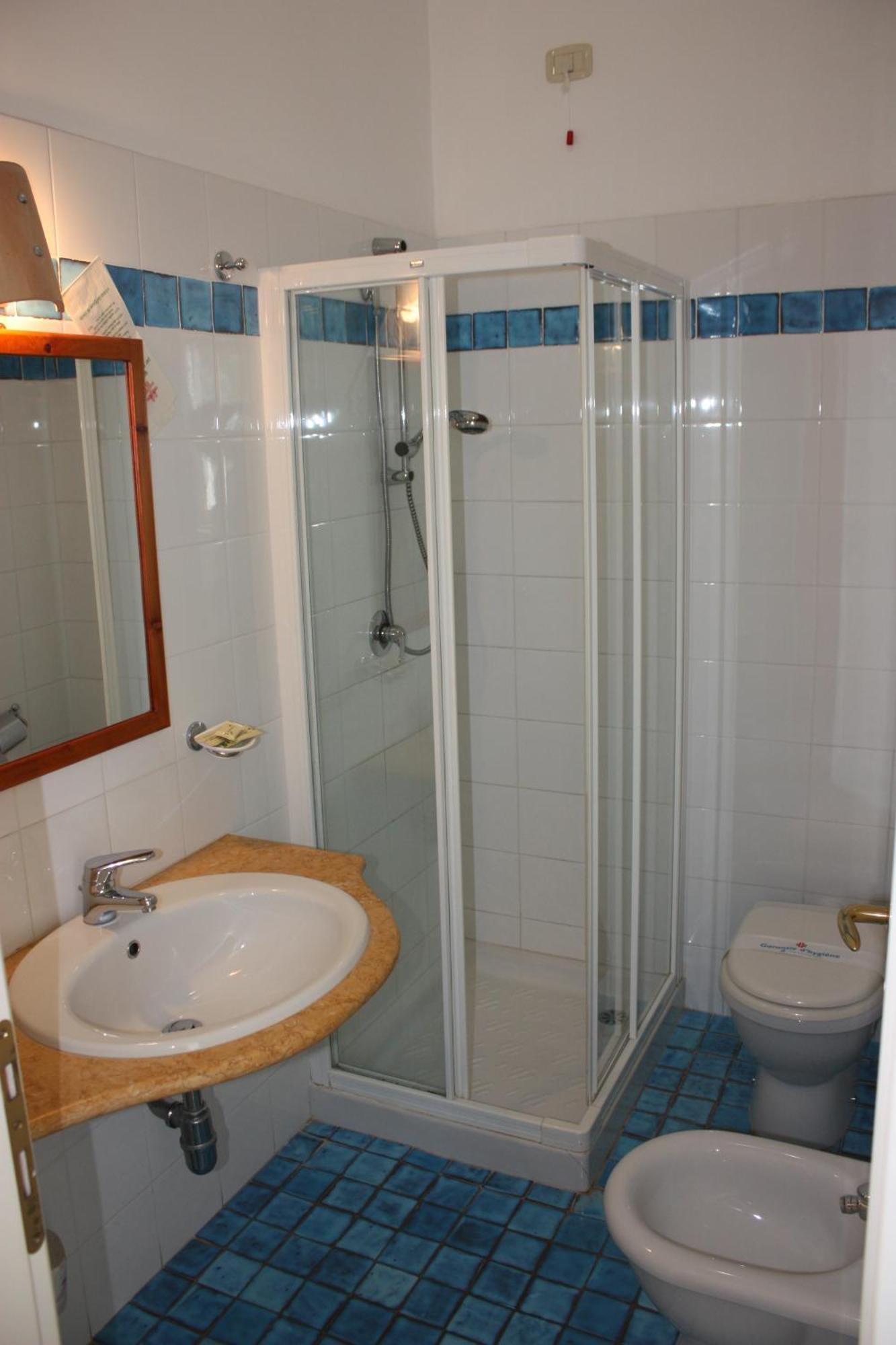 Double or Twin Room Garden View