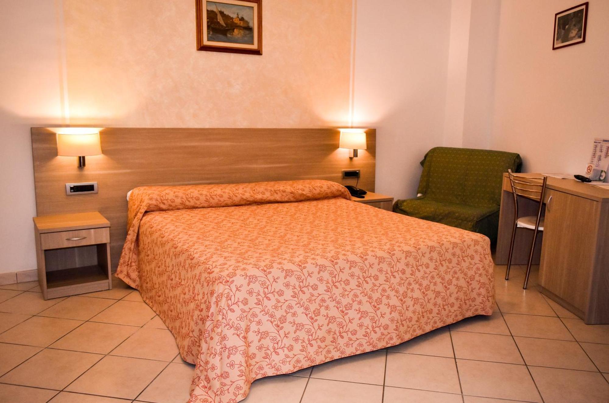 Economy Double or Twin Room