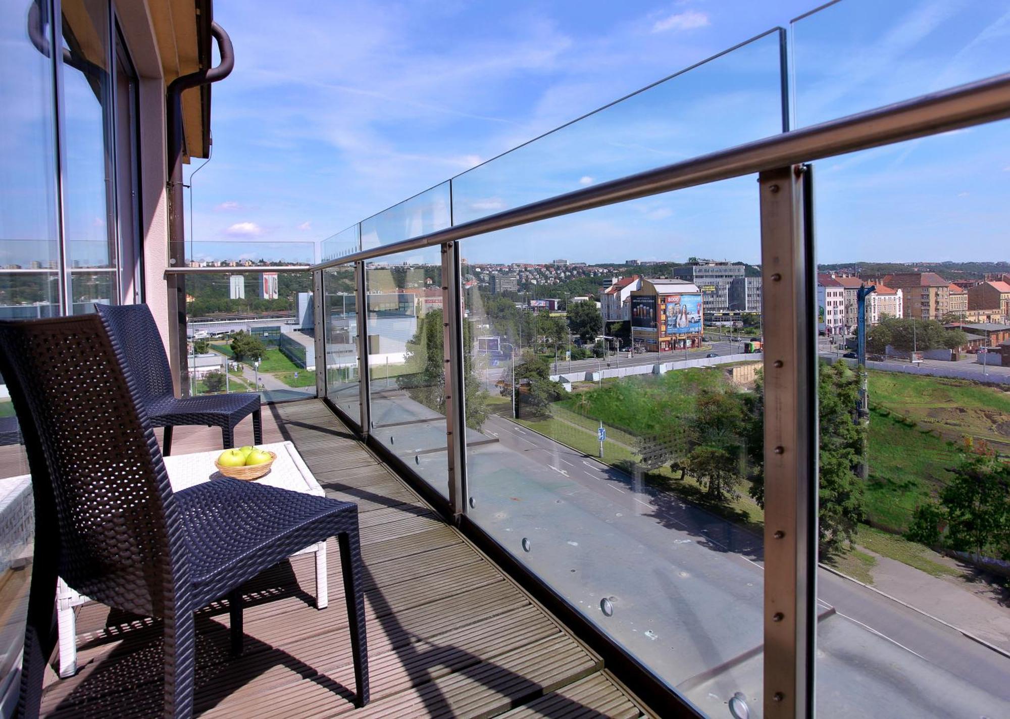 Deluxe Suite Balcony