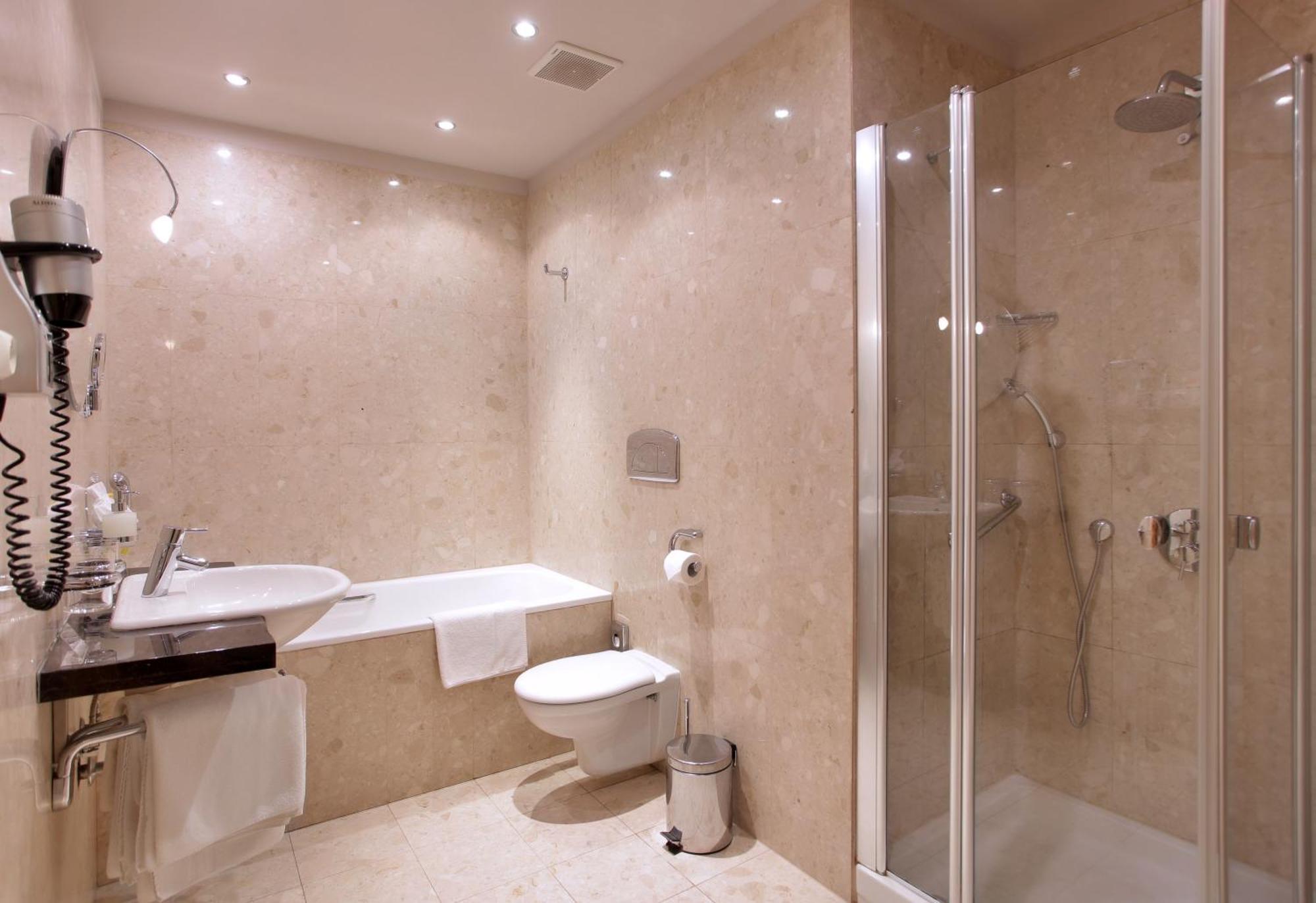 Standard Double or Twin Room