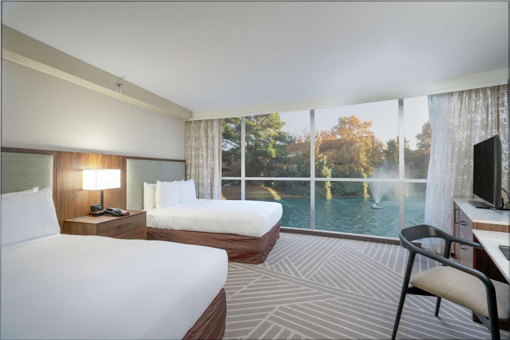Deluxe Double Room with Two Double Beds and Roll-In Shower - Disability Access,1434514180:JPEG