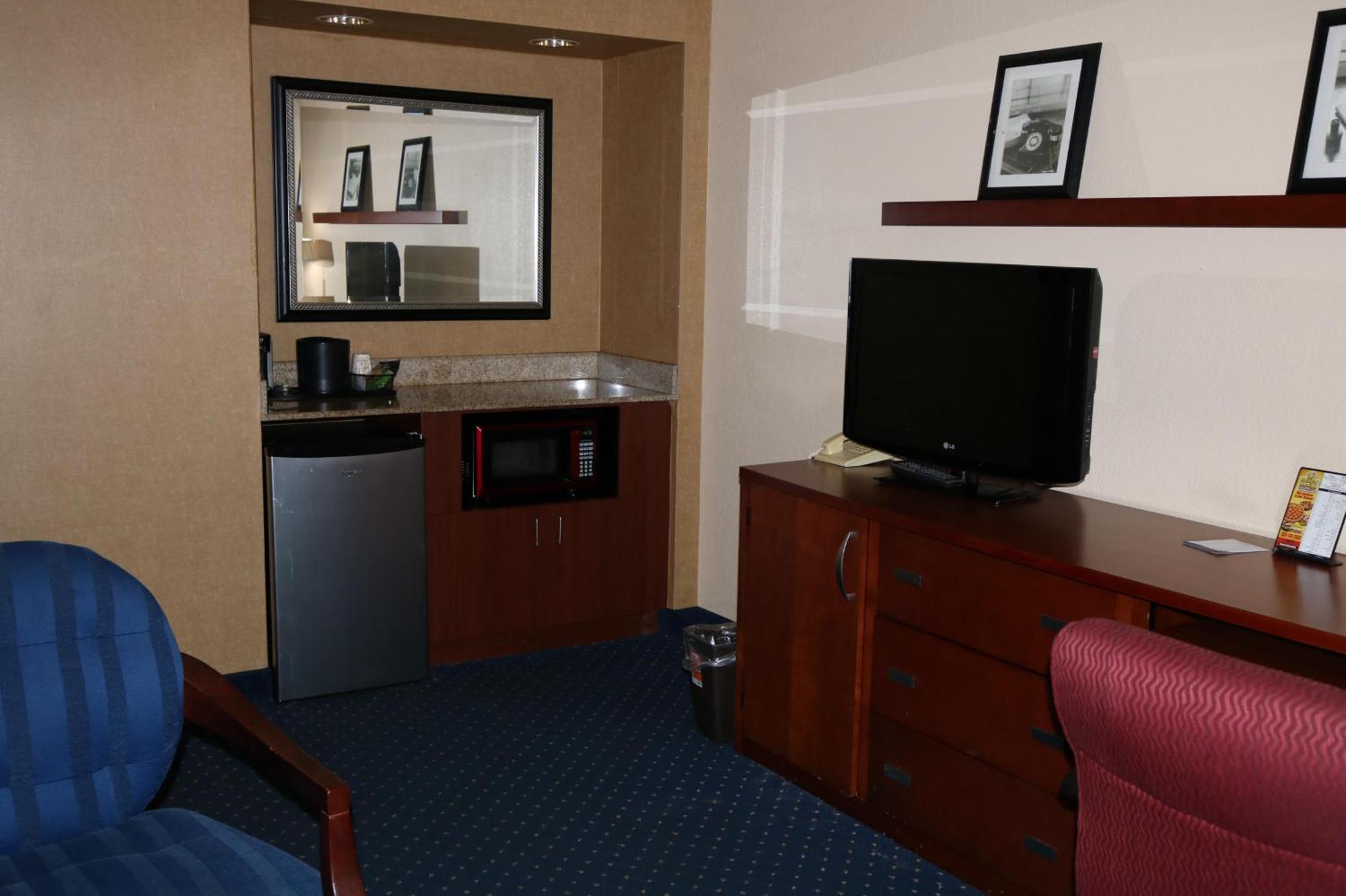 Queen Room