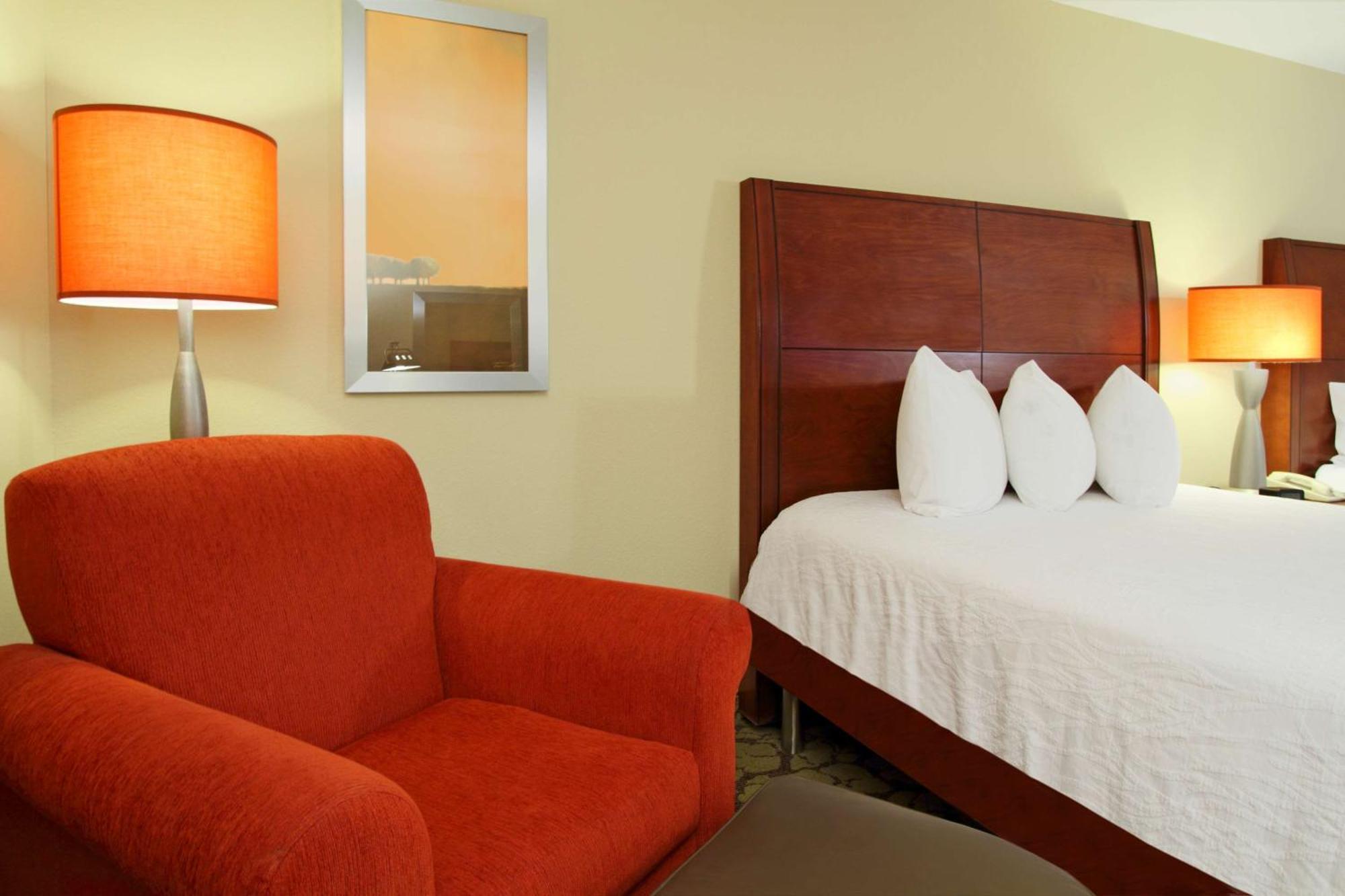 King Room with Tub - Mobility and Hearing Access