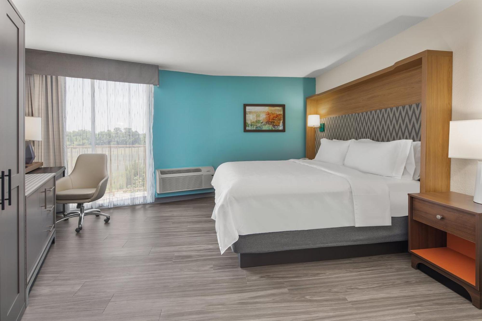 King Room Mobility Access or Hearing Accessible