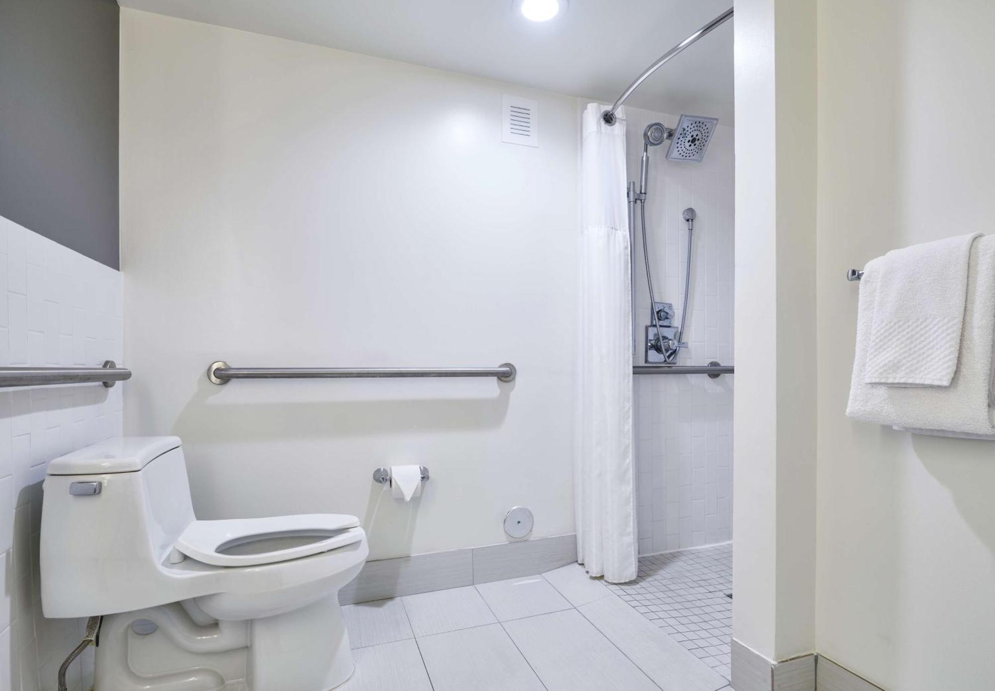 Double Room Two Double Beds Bath Tub Disability Access or Non-Smoking