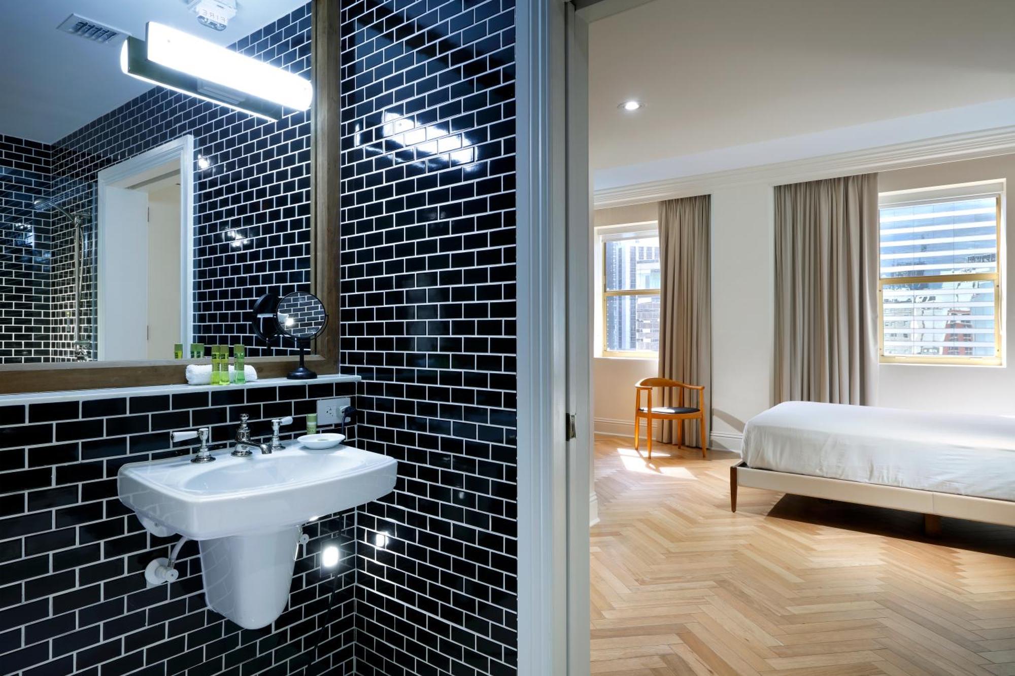 Deluxe Room Disability Access
