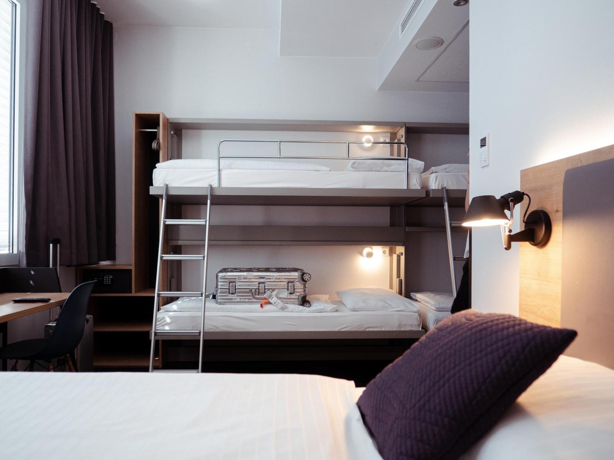 Six-Bed Room