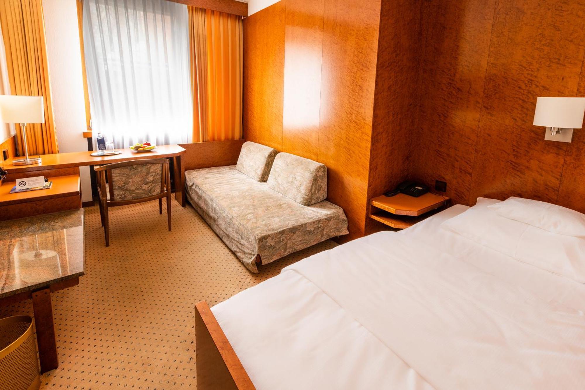 Standard Single Room