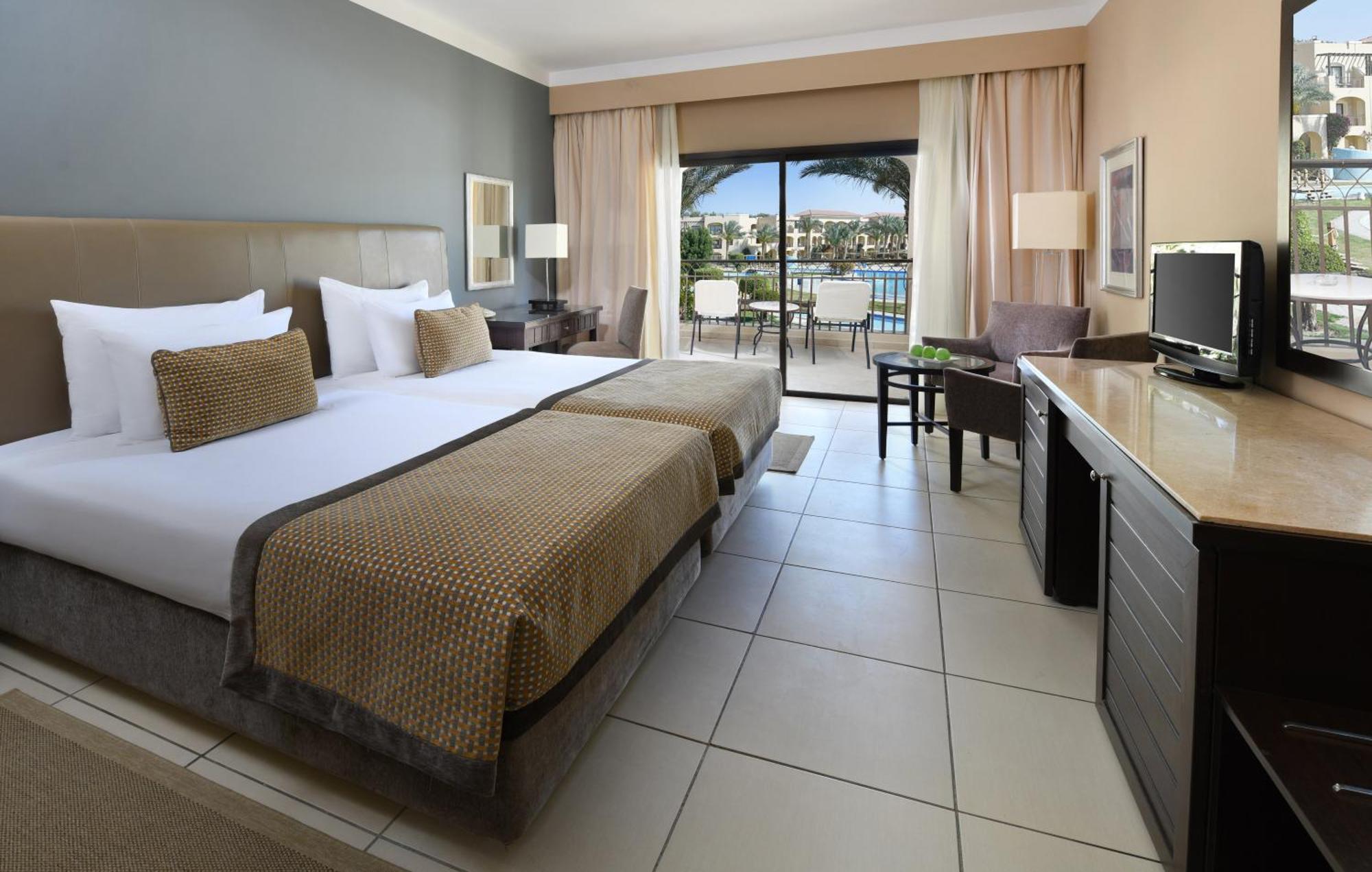 Superior Twin Room Garden View