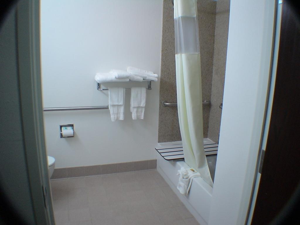 Superior King Suite