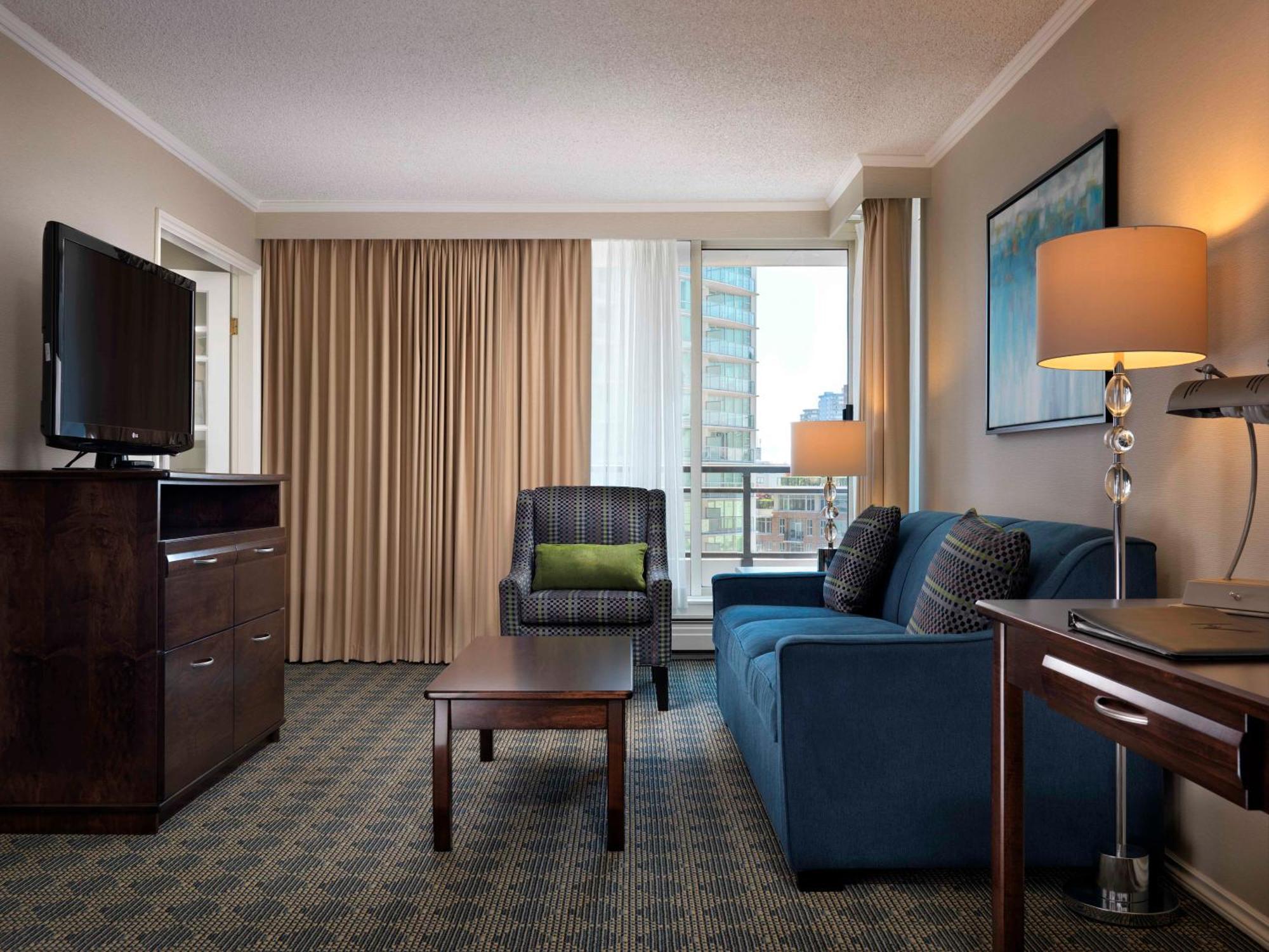 One-Bedroom Suite