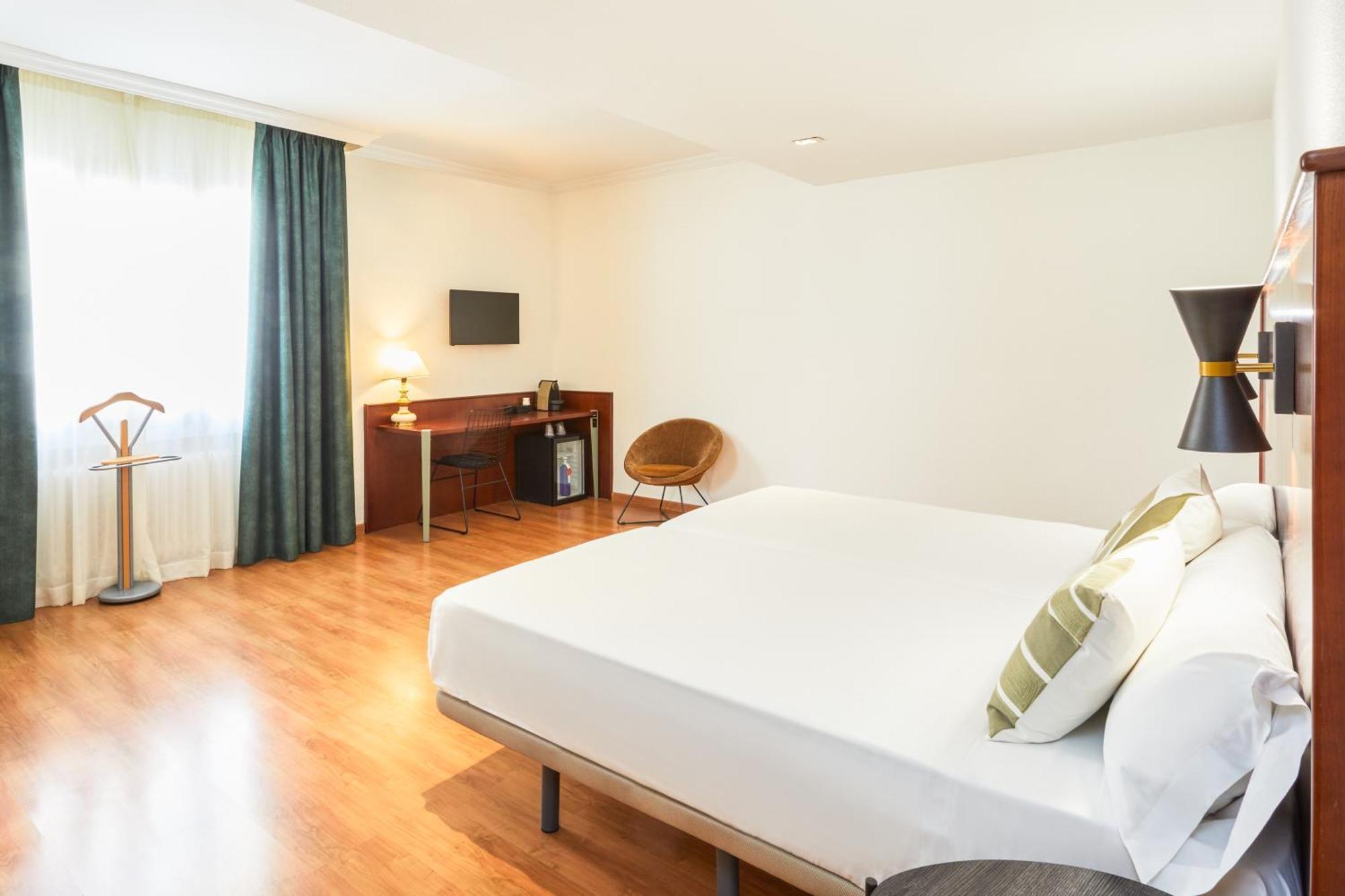 Superior Queen Room