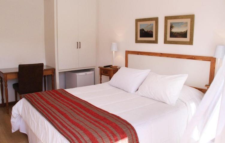 Executive Suite,1436409892:JPEG