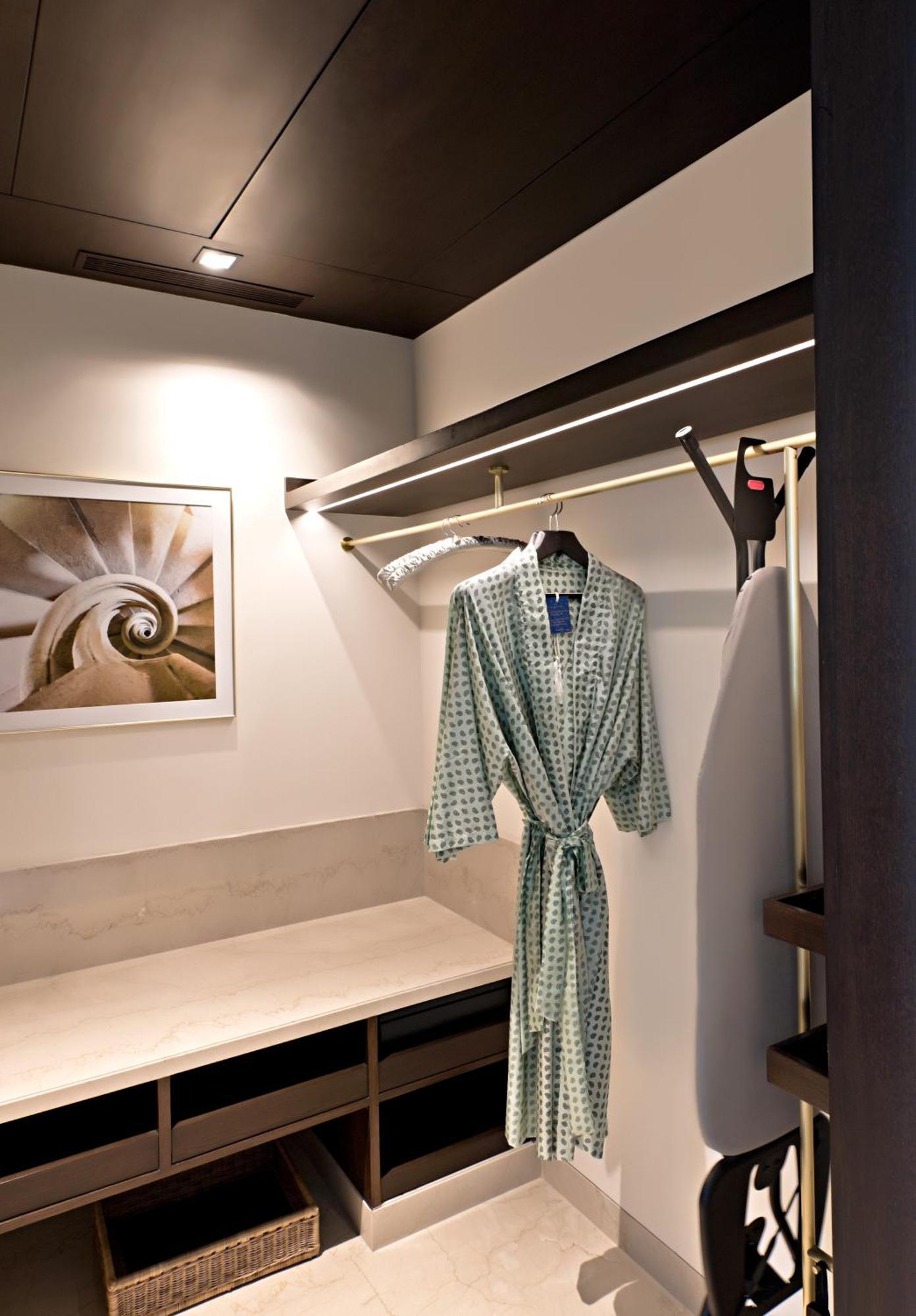 Premier Room