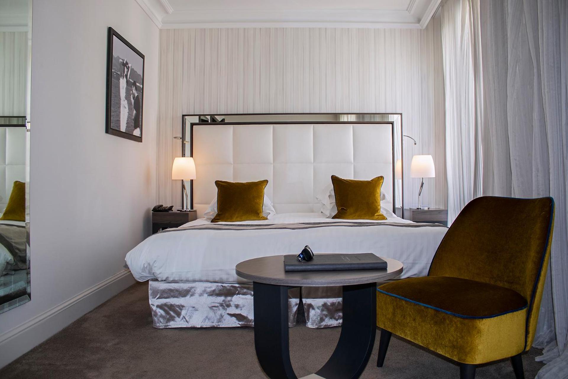 Tradition Room