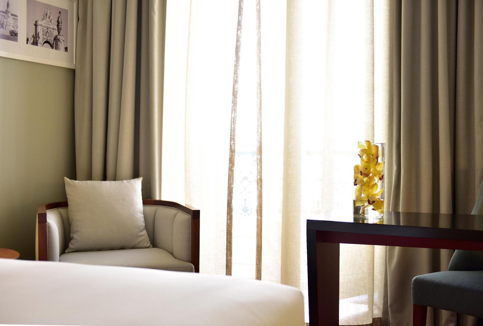 Classic Double Room King Size Bed
