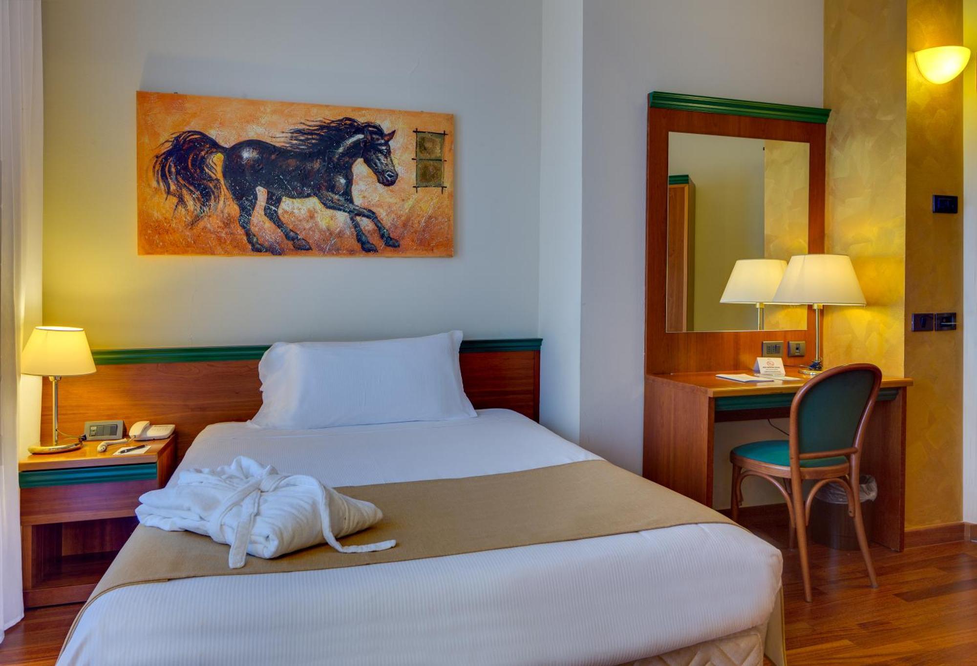 Superior Single Room,1437886330:JPEG